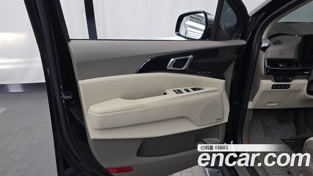 Kia Carnival (IV) Gasoline 7-Seater Gravity 2025 — фото 24