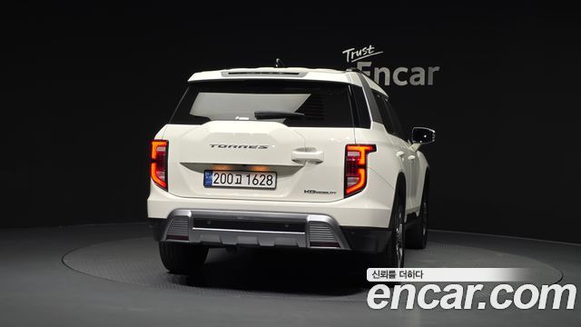 KG Mobility (SsangYong) Torres Bi-fuel 1.5 2WD TL7 2024 — фото 4