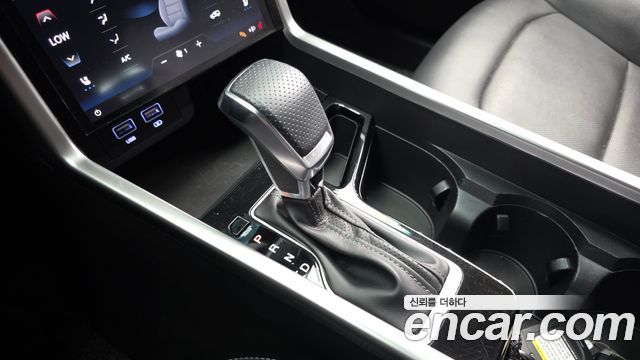 KG Mobility (SsangYong) Torres Bi-fuel 1.5 2WD TL7 2024 — фото 9