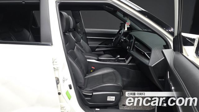 KG Mobility (SsangYong) Torres Bi-fuel 1.5 2WD TL7 2024 — фото 11