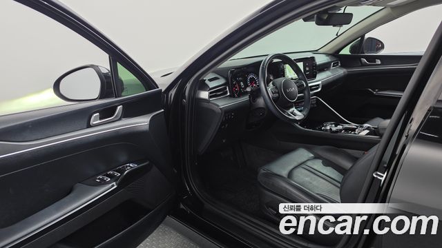 Kia K5 (III) 2.0 Prestige 2022 — фото 10