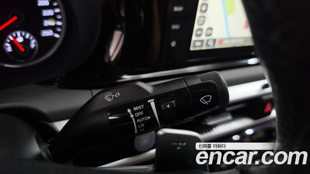Kia K5 (III) 2.0 Prestige 2022 — фото 19