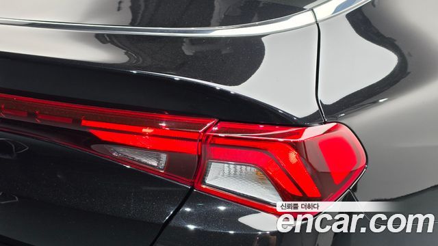 Kia K5 (III) 2.0 Prestige 2022 — фото 23
