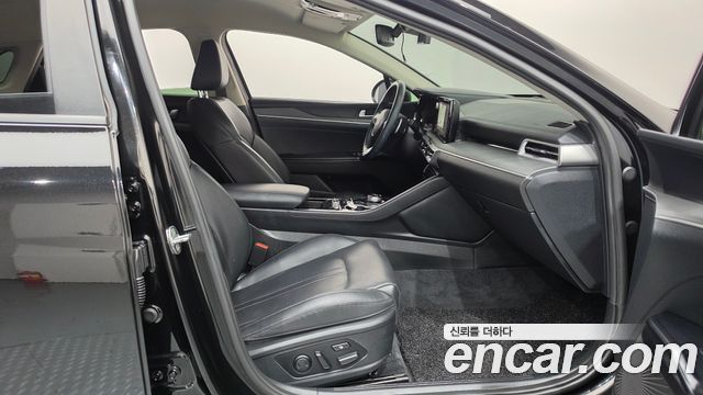 Kia K5 (III) 2.0 Prestige 2022 — фото 26