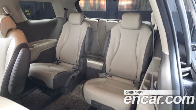 Kia Carnival (IV) Diesel 9-Seater Prestige 2021 — фото 13