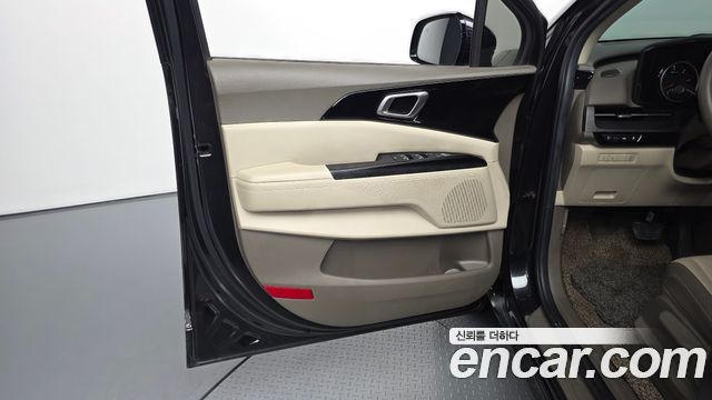 Kia Carnival (IV) Diesel 9-Seater Prestige 2021 — фото 24