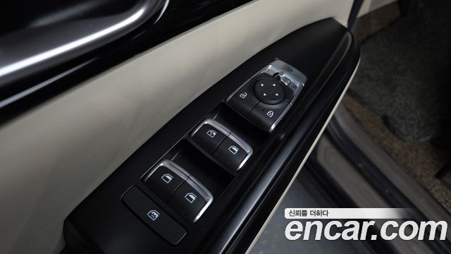 Kia Carnival (IV) Diesel 9-Seater Prestige 2021 — фото 28