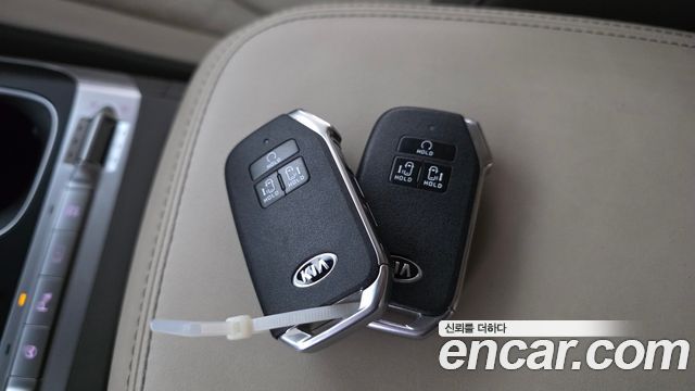 Kia Carnival (IV) Diesel 9-Seater Prestige 2021 — фото 32