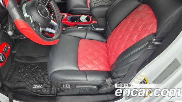 Jeep Wrangler (JL) 2.0 Rubicon Power Top 4Door 2022 — фото 17