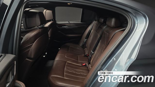 BMW 5 Series (G30) 520d M Sport Package Plus 2018 — фото 12