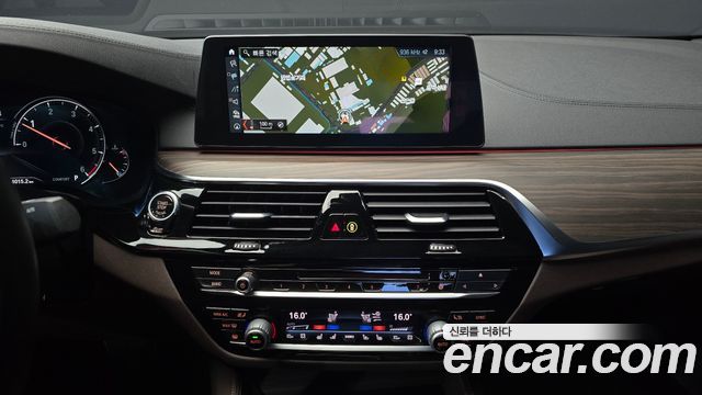 BMW 5 Series (G30) 520d M Sport Package Plus 2018 — фото 14