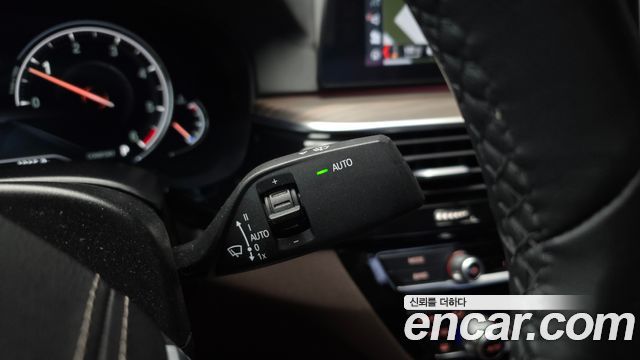 BMW 5 Series (G30) 520d M Sport Package Plus 2018 — фото 17