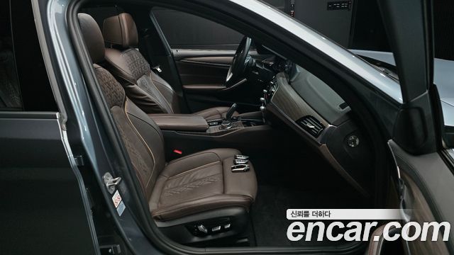BMW 5 Series (G30) 520d M Sport Package Plus 2018 — фото 26