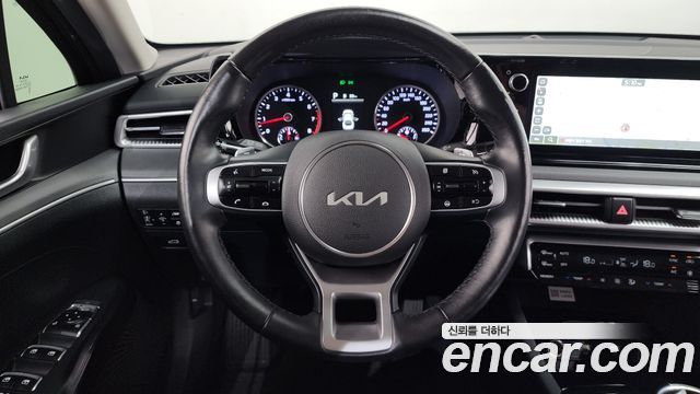 Kia K5 (III) 2.0 Prestige 2022 — фото 12