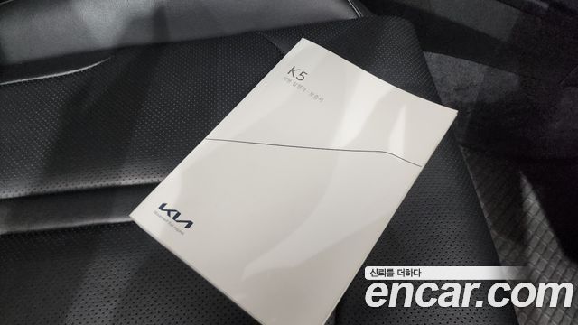 Kia K5 (III) 2.0 Prestige 2022 — фото 19
