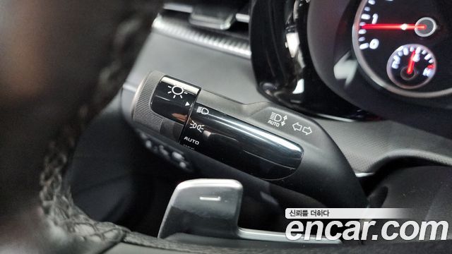 Kia K5 (III) 2.0 Prestige 2022 — фото 33