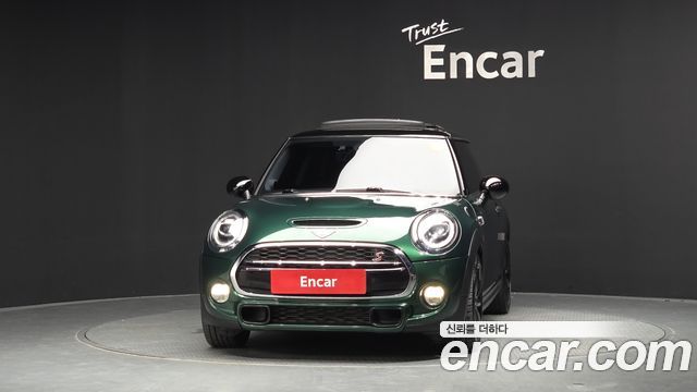 MINI Cooper S Standard Third Generation 2019 — фото 3
