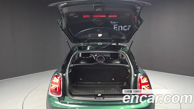 MINI Cooper S Standard Third Generation 2019 — фото 20