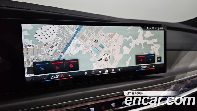 BMW 7 Series (G70) 740i sDrive Design Pure Excellence 2023 — фото 19