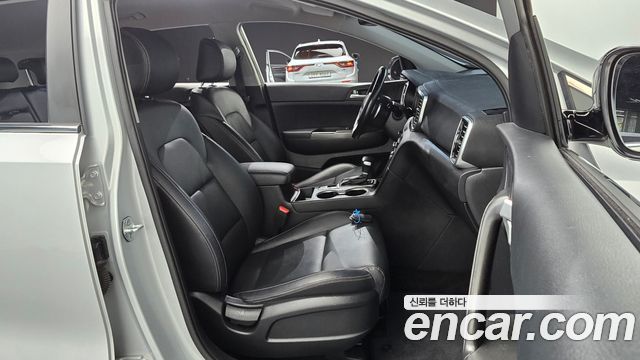 Kia Sportage The Bold Diesel 1.6 4WD Trendy 2022 — фото 11