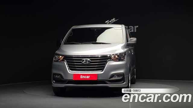 Hyundai Grand Starex Wagon 11-Seater Smart 2020 — фото 3