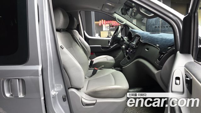 Hyundai Grand Starex Wagon 11-Seater Smart 2020 — фото 11