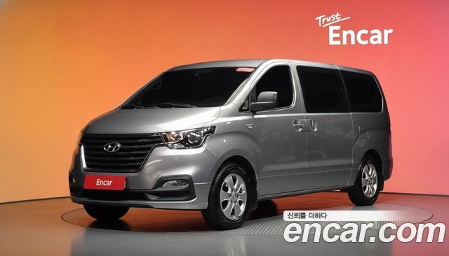 Hyundai Grand Starex Wagon 11-Seater Smart 2020 — фото 1