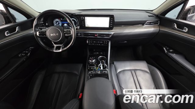 Kia K5 (III) 2.0 Noblesse 2023 — фото 7
