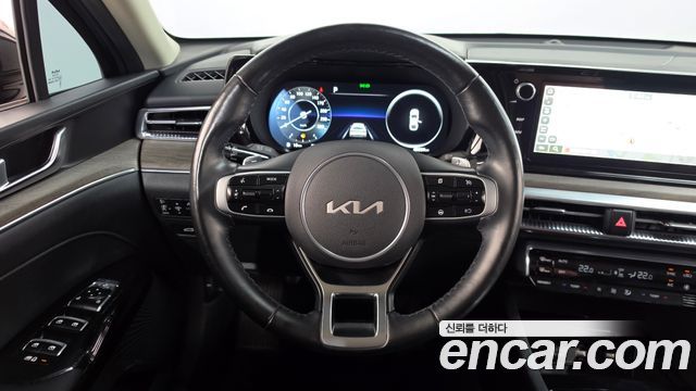 Kia K5 (III) 2.0 Noblesse 2023 — фото 12