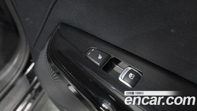 Kia K5 (III) 2.0 Noblesse 2023 — фото 27