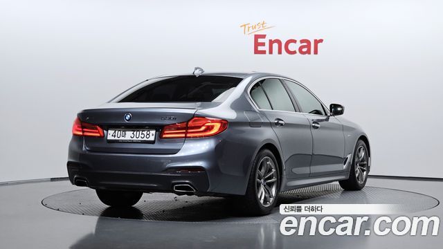 BMW 5 Series (G30) 530i xDrive M Sport Package Plus 2018 — фото 2