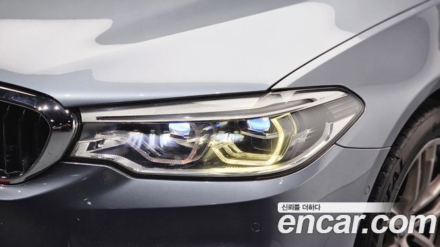 BMW 5 Series (G30) 530i xDrive M Sport Package Plus 2018 — фото 22