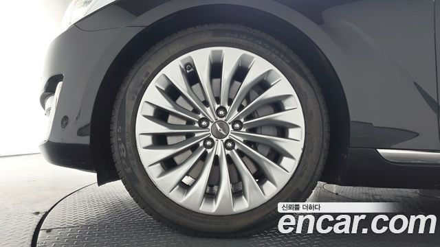Genesis EQ900 3.8 GDI AWD Premium Luxury 2018 — фото 5