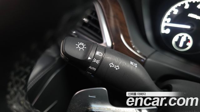Genesis EQ900 3.8 GDI AWD Premium Luxury 2018 — фото 36