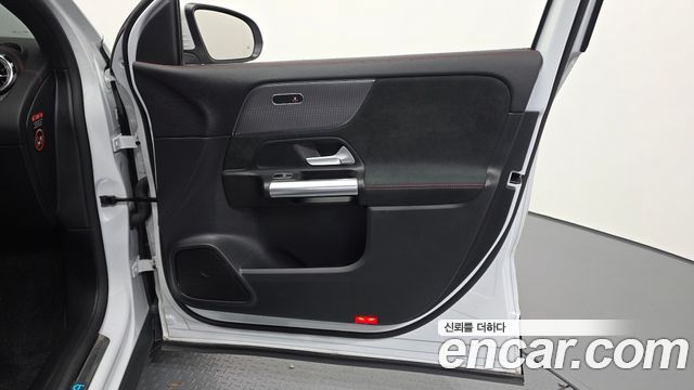 Mercedes-Benz EQA (H243) EQA250 AMG Package 2022 — фото 24