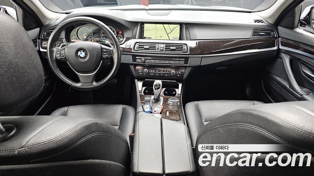 BMW 5 Series (F10) 528i xDrive M Aero Dynamic 2016 — фото 7