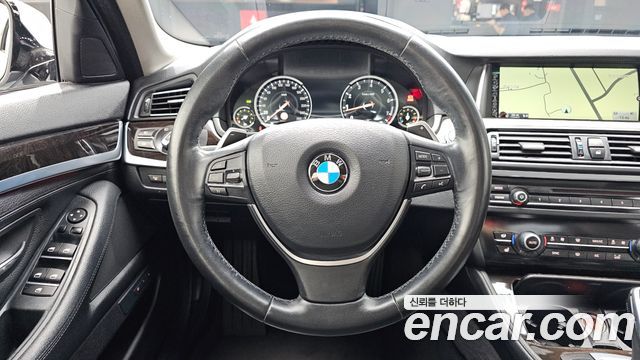 BMW 5 Series (F10) 528i xDrive M Aero Dynamic 2016 — фото 13