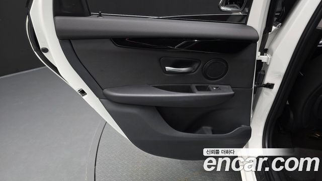 BMW 2 Series Active Tourer (F45) Advantage 2021 — фото 25