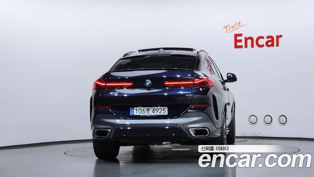BMW X6 (G06) xDrive40i M Sport 2025 — фото 4