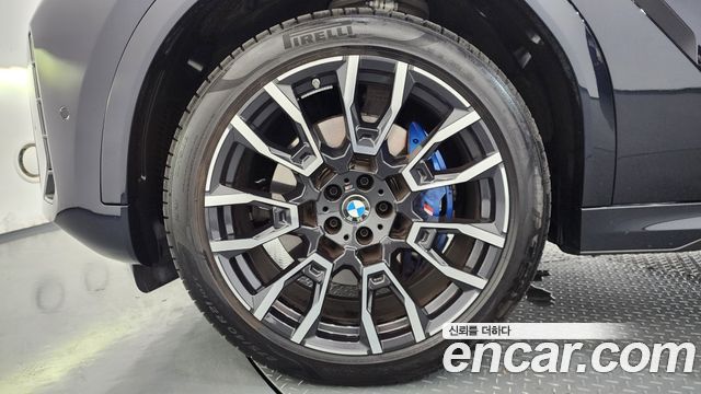BMW X6 (G06) xDrive40i M Sport 2025 — фото 5