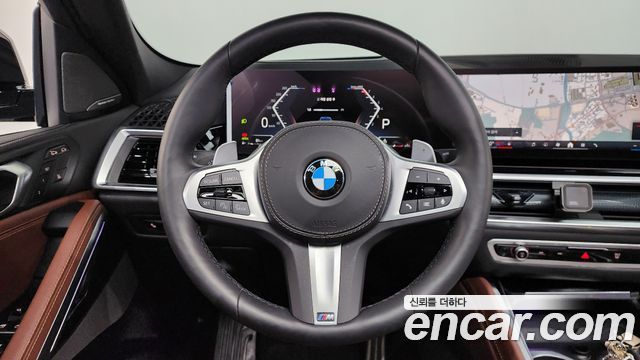 BMW X6 (G06) xDrive40i M Sport 2025 — фото 12