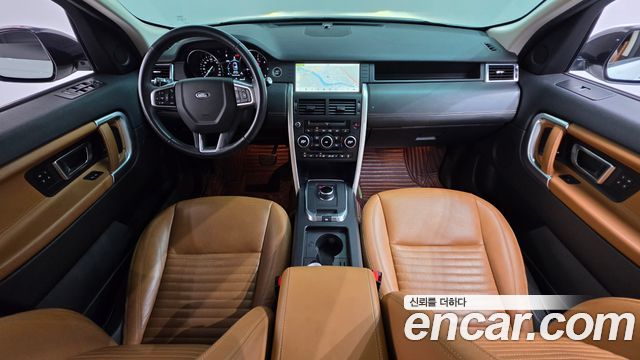 Land Rover Discovery Sport 2.0 TD4 HSE Luxury 2019 — фото 7