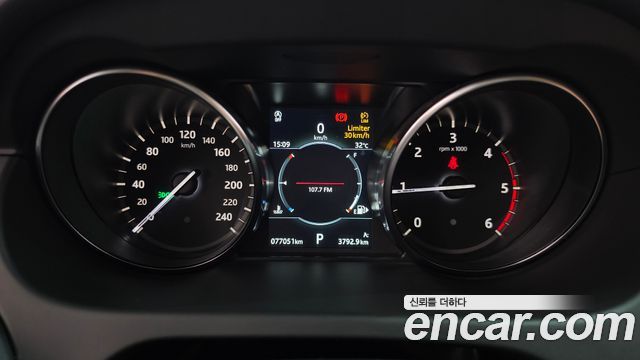 Land Rover Discovery Sport 2.0 TD4 HSE Luxury 2019 — фото 8