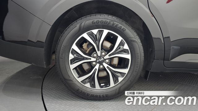 Kia Carnival (IV) Diesel 9-Seater Prestige 2023 — фото 5