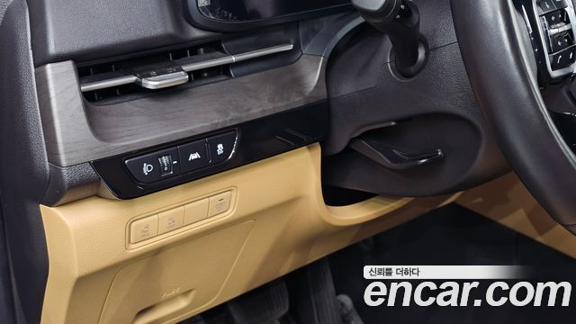 Kia Carnival (IV) Diesel 9-Seater Prestige 2023 — фото 21