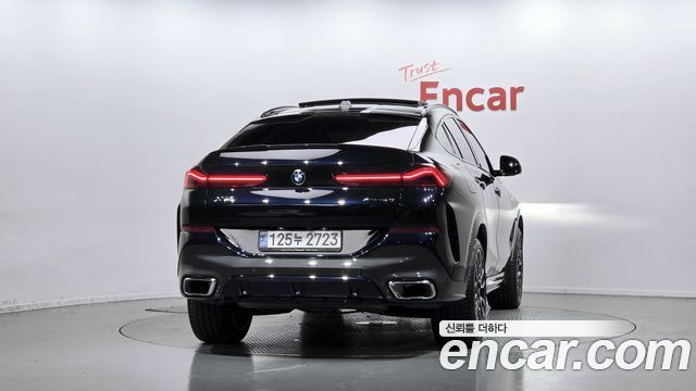 BMW X6 (G06) xDrive40i M Sport 2025 — фото 4