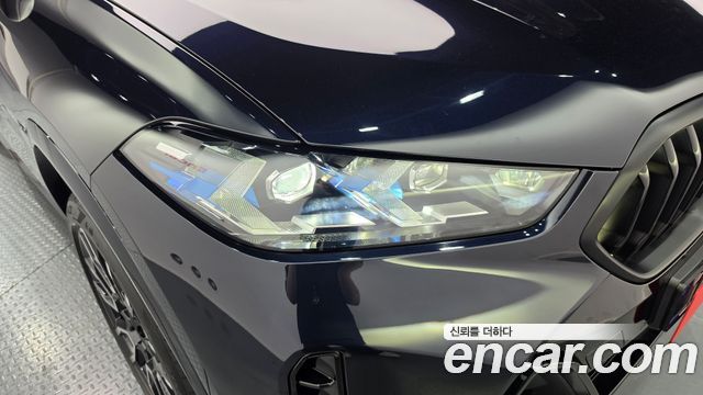 BMW X6 (G06) xDrive40i M Sport 2025 — фото 28