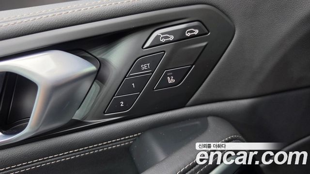 BMW X6 (G06) xDrive40i M Sport 2025 — фото 36