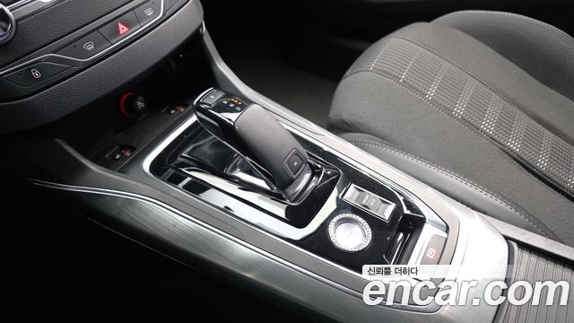 Peugeot 308 (II) 1.5 BlueHDi Allure 2019 — фото 9
