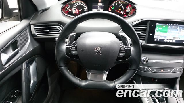 Peugeot 308 (II) 1.5 BlueHDi Allure 2019 — фото 13